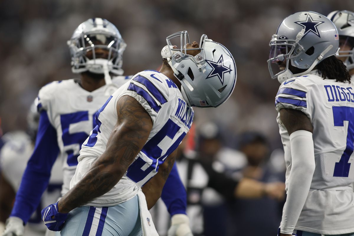 NFL: Detroit Lions at Dallas Cowboys