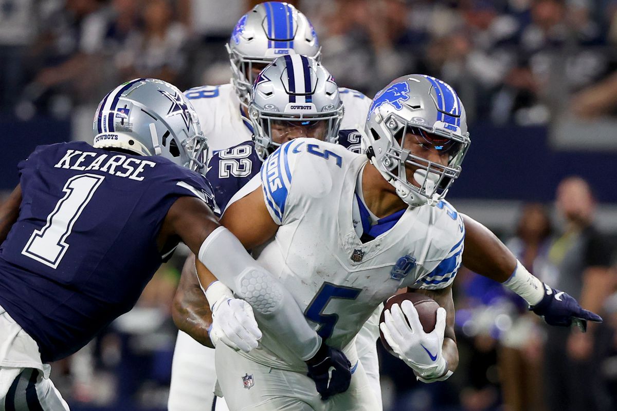 Detroit Lions v Dallas Cowboys