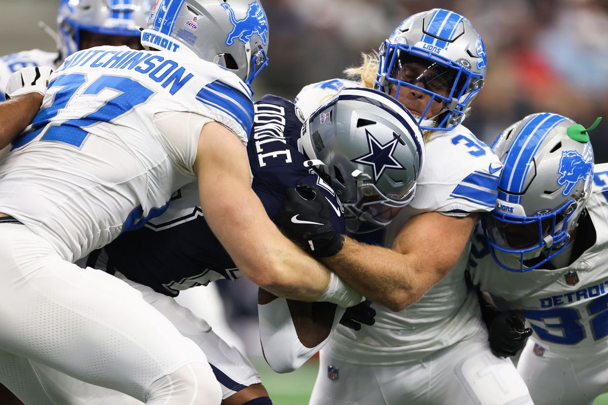 Detroit Lions v Dallas Cowboys