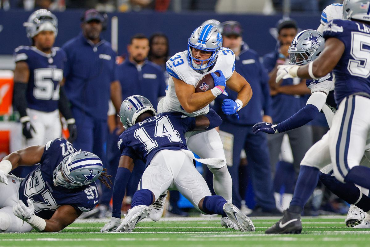 NFL: Detroit Lions at Dallas Cowboys