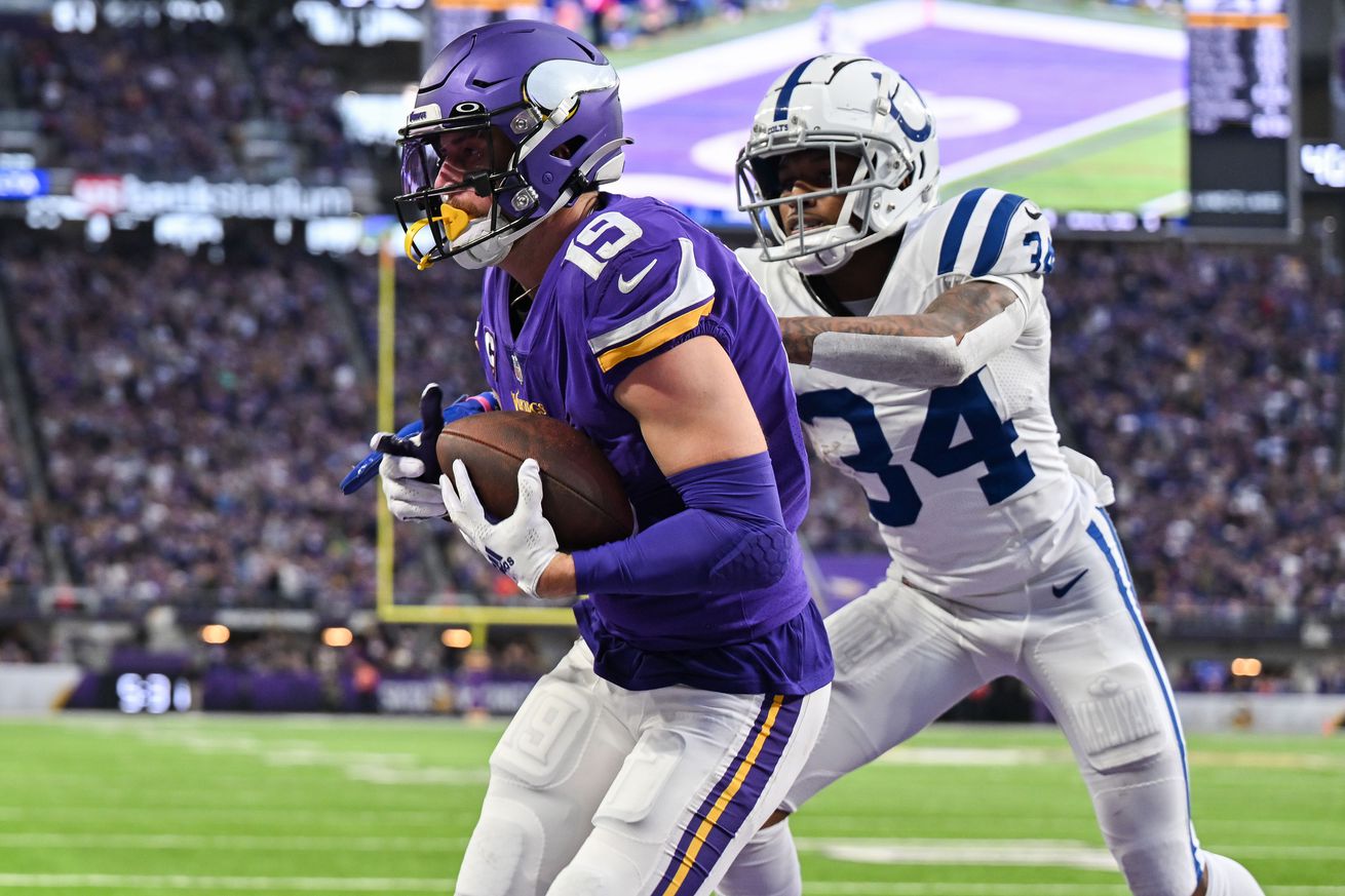 NFL: Indianapolis Colts at Minnesota Vikings